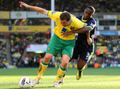 2012.3.11.norwich-v-wigan-Grant-Holt-and-Maynor-Figueroa
