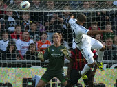 2012.3.11.swans-v-mancity-Luke-Moore-goal