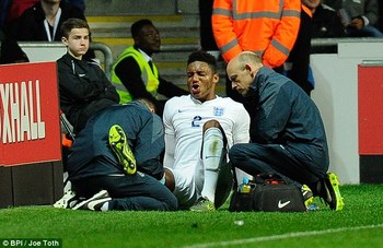 2D62045500000578-0-Joe_Gomez_has_been_ruled_out_for_the_season_after_sustaining_a_c-a-11_1444915077734.jpg