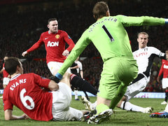 Man-United-V-Fulham-Rooney-goal