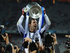 Petr-Cech-Penalty-Chelsea-Champions-League-final.jpg